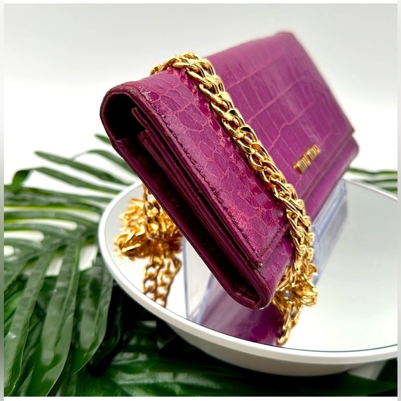 Miu Miu Croc Embossed Wallet - Picture 3 of 6